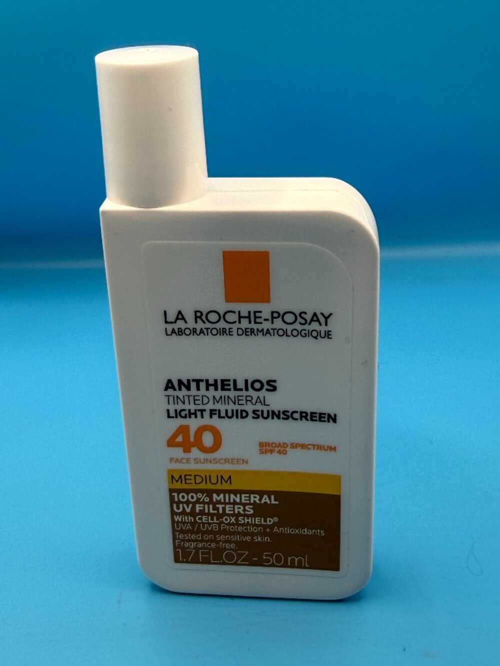 La Roche‑Posay Anthelios Tinted Mineral Light Fluid Sunscreen SPF 40 Medium 1.7